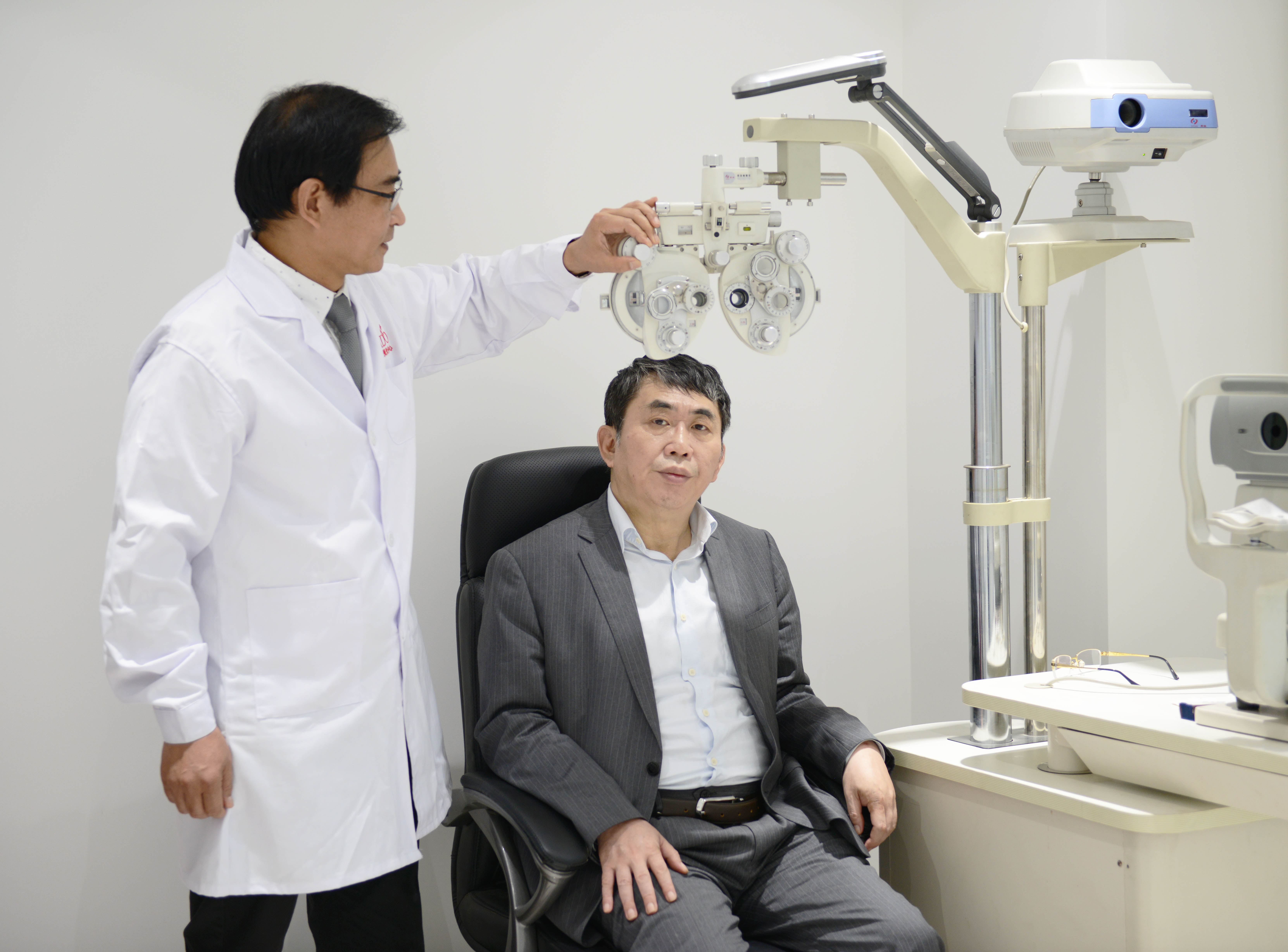 真實案例！多焦鏡為什么要定期到店復檢、調(diào)校？