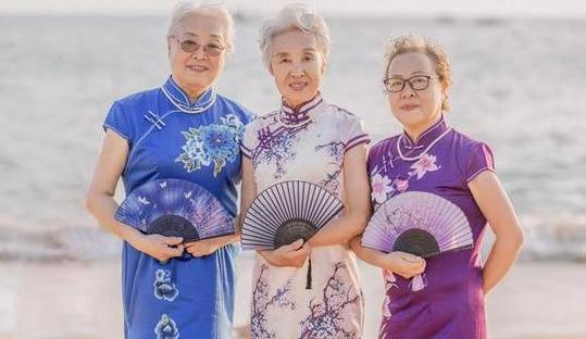 漸進(jìn)多焦鏡的原理與應(yīng)用，3個(gè)光區(qū)，看遠(yuǎn)近只需一副